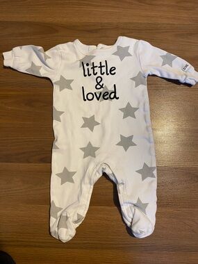 ✨8/$10. Love by Ellen Degeneres. Little & Loved.  Star Baby One-Piece. 3-6 month